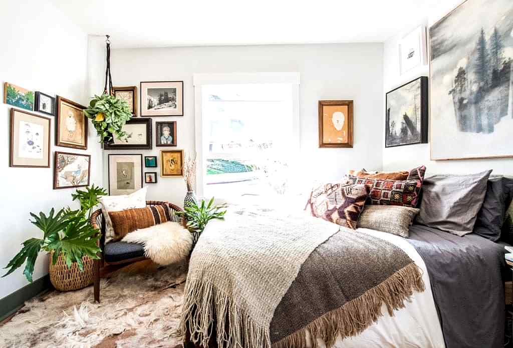 rustic decor, eclectic decor, bedroom decor